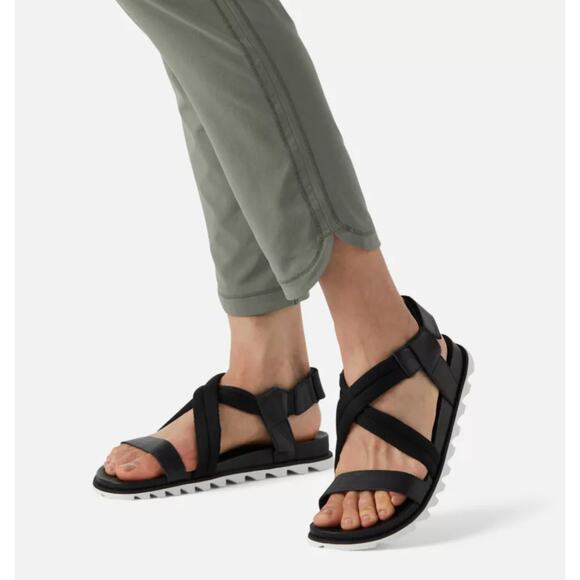 SOREL Roaming Decon Sandal Black Leather Strappy Sz 10 - Picture 1 of 7